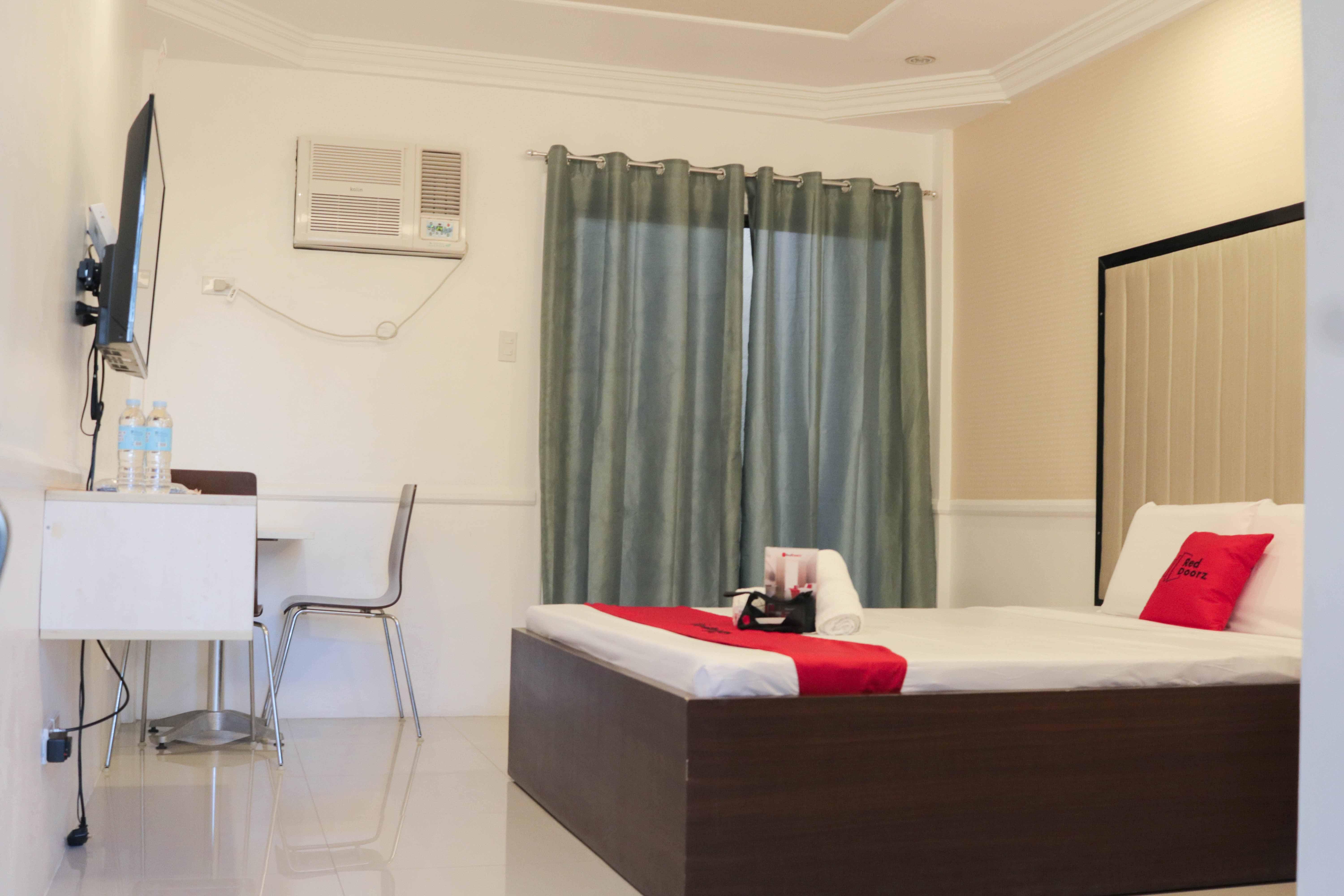 Reddoorz Premium @ Wireless Mandaue Cebu Hotel Bagian luar foto